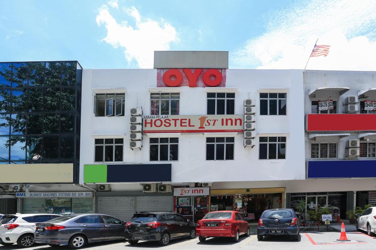 Oyo 89891 1St Inn Hotel Subang Subang Jaya Extérieur photo